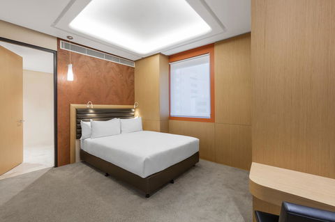 Rydges Australia Square, Formerly Tank Stream Hotel - Hervey Bay Accommodation 30