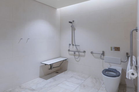 Rydges Australia Square, Formerly Tank Stream Hotel - Hervey Bay Accommodation 29