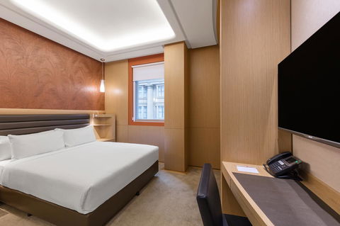 Rydges Australia Square, Formerly Tank Stream Hotel - Hervey Bay Accommodation 25