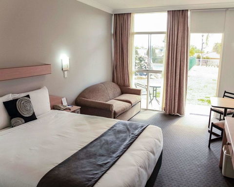 Econo Lodge Gateway Tamworth - Hervey Bay Accommodation 9