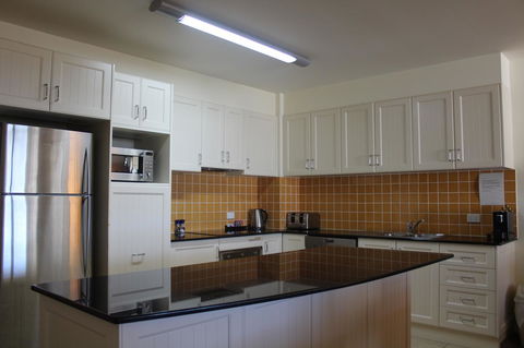 The Boathouse Resort Luxury Apartments - Hervey Bay Accommodation 12