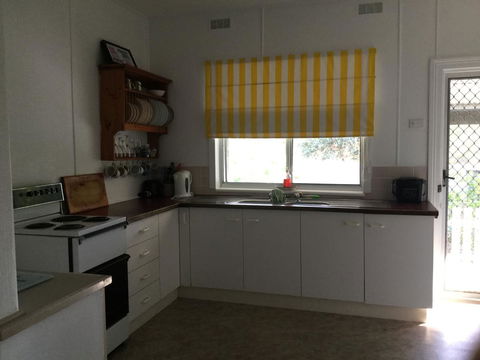 Hat Head Beach Cottage 1 - Hervey Bay Accommodation 14