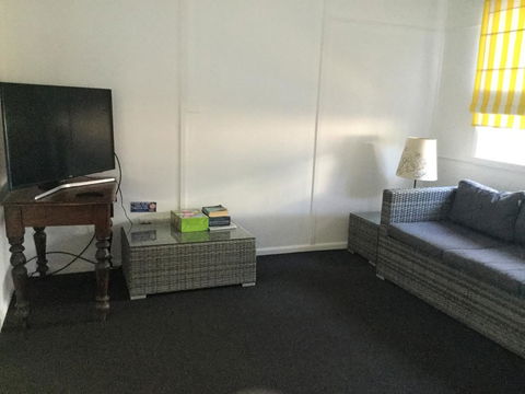 Hat Head Beach Cottage 1 - Hervey Bay Accommodation 17