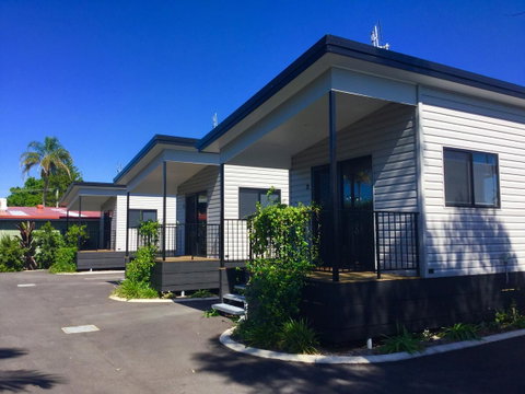 Club Byron Accommodation - Tourism Hervey Bay 1