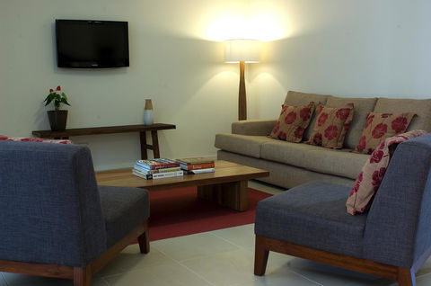 Byron Bay Hotel And Apartments - Hervey Bay Accommodation 40