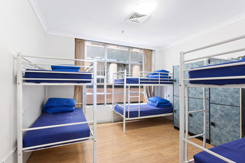 Summer House Sydney City - Formerly Sydney Backpackers - Hervey Bay Accommodation 3