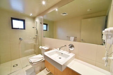 Snowstream 4 - Hervey Bay Accommodation 8