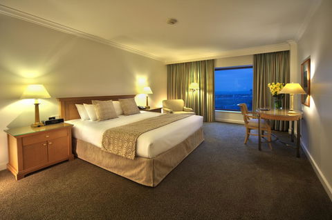 Stamford Plaza Sydney Airport Hotel & Conference Centre - Tourism Hervey Bay 1