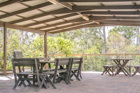 Ironstone Estate Lovedale - Hervey Bay Accommodation 7