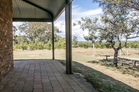 Ironstone Estate Lovedale - Hervey Bay Accommodation 5