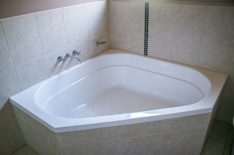 Ironstone Estate Lovedale - Hervey Bay Accommodation 28