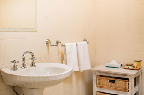 Bundanoon Country Inn Motel - Hervey Bay Accommodation 29