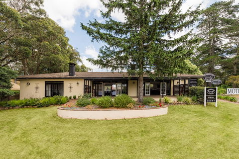 Bundanoon Country Inn Motel - Hervey Bay Accommodation 42