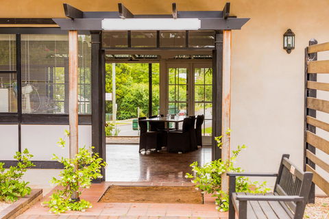 Bundanoon Country Inn Motel - Hervey Bay Accommodation 7