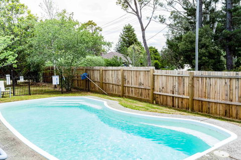 Bundanoon Country Inn Motel - Hervey Bay Accommodation 9