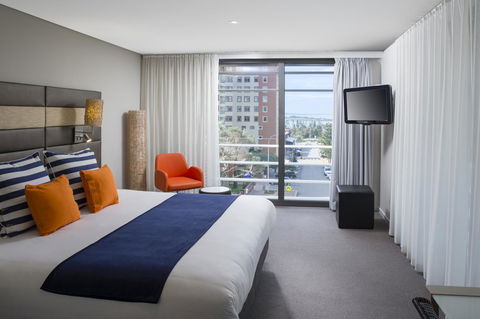 Novotel Newcastle Beach - Hervey Bay Accommodation 13