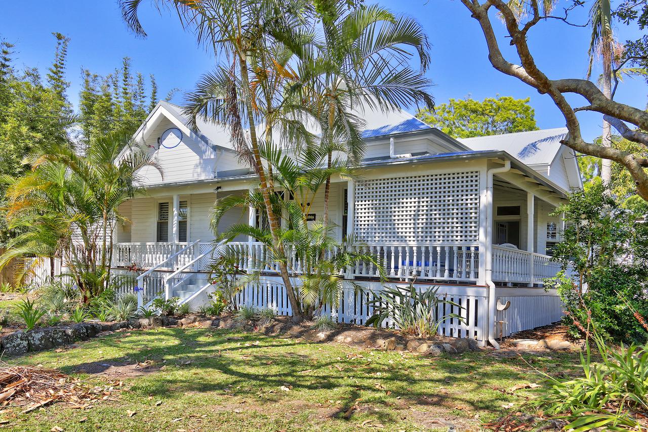 Byron Bay NSW Tourism Hervey Bay