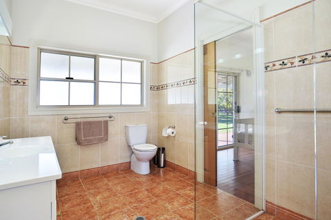Terara Riverside Retreat - Tourism Hervey Bay 17
