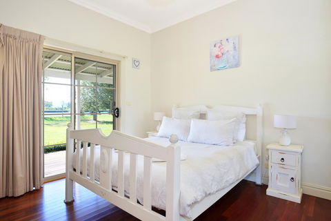Terara Riverside Retreat - Tourism Hervey Bay 14