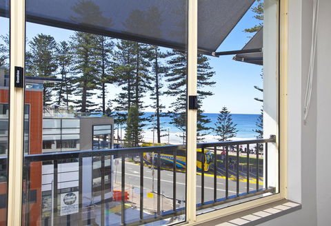 Manly Paradise Motel & Apartments - Tourism Hervey Bay 12