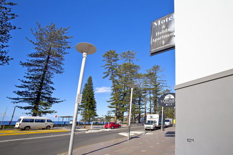 Manly Paradise Motel & Apartments - Tourism Hervey Bay 18