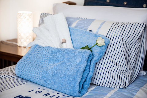 Ambience - Hervey Bay Accommodation 16