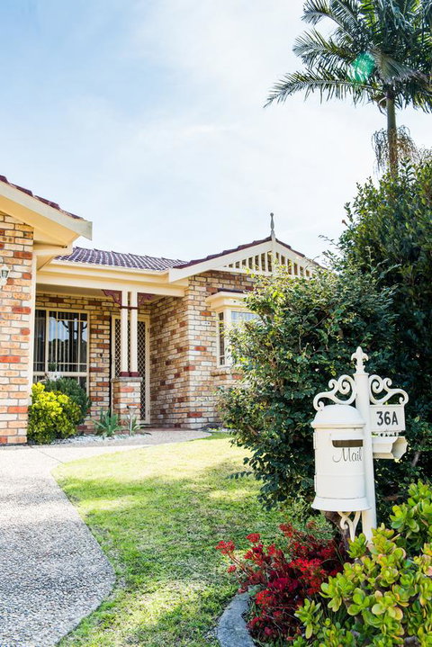 Ambience - Hervey Bay Accommodation 2