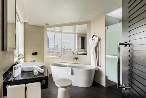 Swissotel Sydney - Hervey Bay Accommodation 4