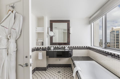 Swissotel Sydney - Hervey Bay Accommodation 35