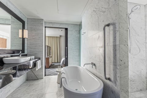 Swissotel Sydney - Hervey Bay Accommodation 25