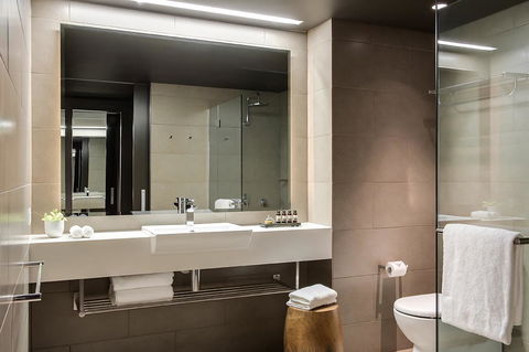 PARKROYAL Darling Harbour, Sydney - Hervey Bay Accommodation 3