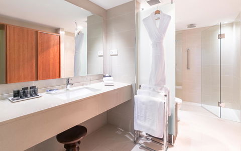 The Grace Hotel - Hervey Bay Accommodation 9
