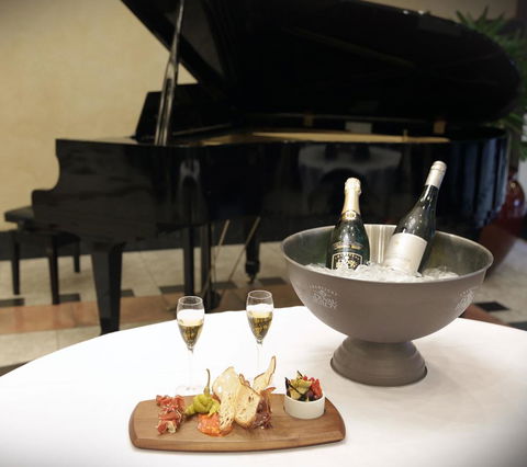 The Grace Hotel - Hervey Bay Accommodation 23