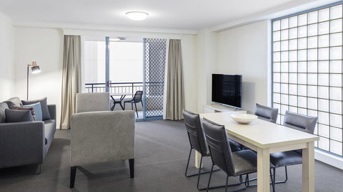 Oaks Sydney Castlereagh Suites - Tourism Hervey Bay 15