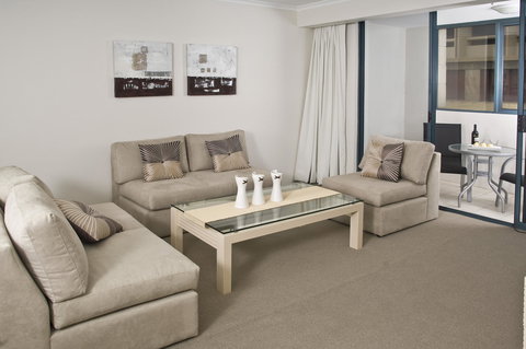 Oaks Sydney Castlereagh Suites - Tourism Hervey Bay 19