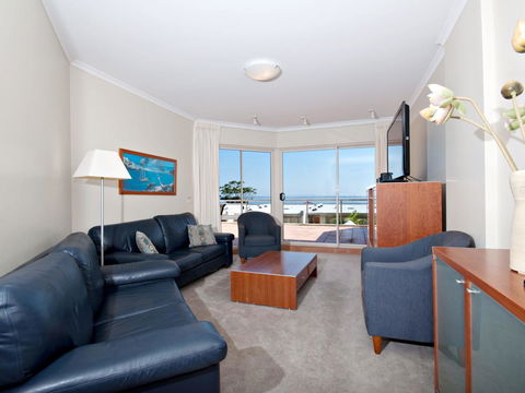 Messines Street, Breakwater Apartment, 104 - Hervey Bay Accommodation 1