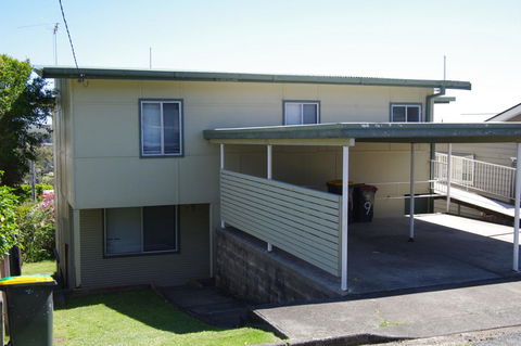 Apollo 1, 9 Hodgson Street - Tourism Hervey Bay 1