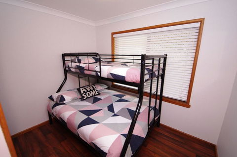 Breakaway, 11 Scott Street - Hervey Bay Accommodation 3