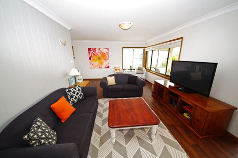 Breakaway, 11 Scott Street - Hervey Bay Accommodation 8