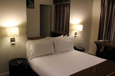 Kirketon Hotel Sydney - Hervey Bay Accommodation 9