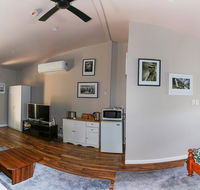 Pound Creek Gallery - Hervey Bay Accommodation