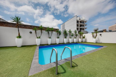 Vibe Hotel Sydney - Hervey Bay Accommodation 6