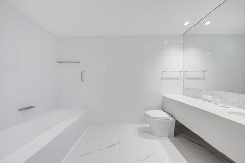 Vibe Hotel Sydney - Hervey Bay Accommodation 14
