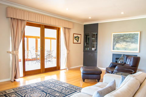 Belmont - Hervey Bay Accommodation 13