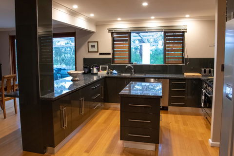 Belmont - Hervey Bay Accommodation 25