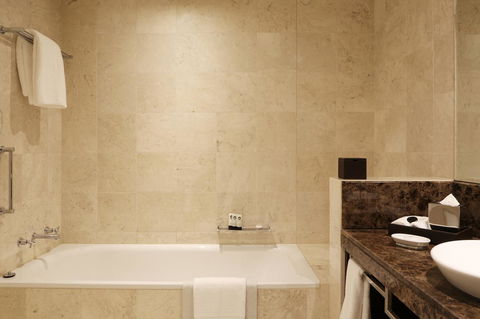 Sofitel Sydney Wentworth - Hervey Bay Accommodation 7