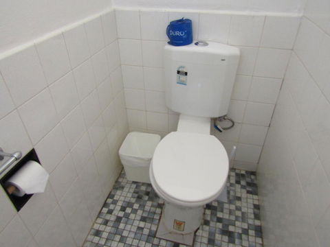 Allonville Gardens Motel - Tourism Hervey Bay 19