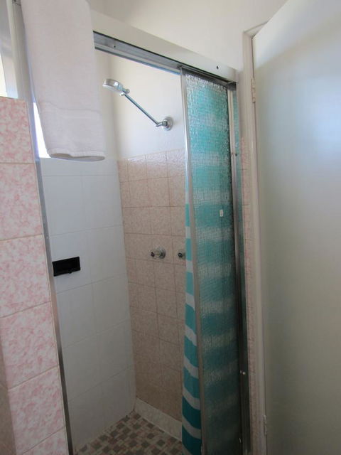Allonville Gardens Motel - Tourism Hervey Bay 27