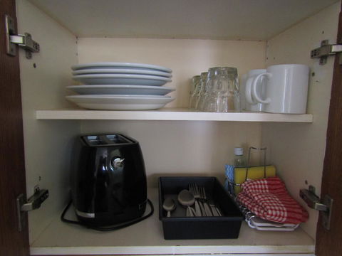 Allonville Gardens Motel - Tourism Hervey Bay 26