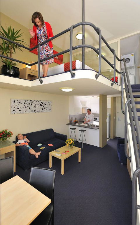 Metro Apartments On Darling Harbour - Hervey Bay Accommodation 3